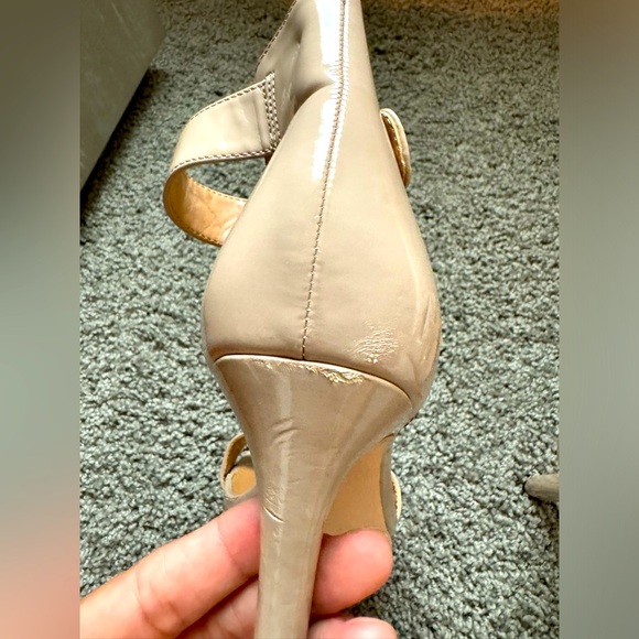 Calvin Klein Vivian Platform Sandals - Picture 7 of 12